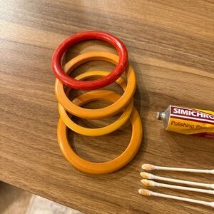 Vintage Bakelite Bangles